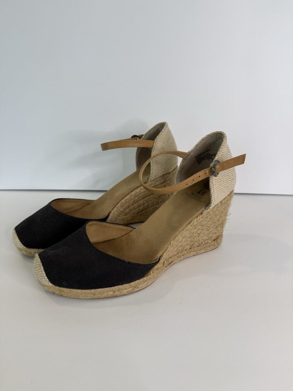 White Mountain Black Mamba Espadrille Wedge Sandals Women’s Size 7